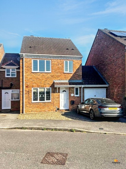 Avocet Way, Aylesbury, HP19