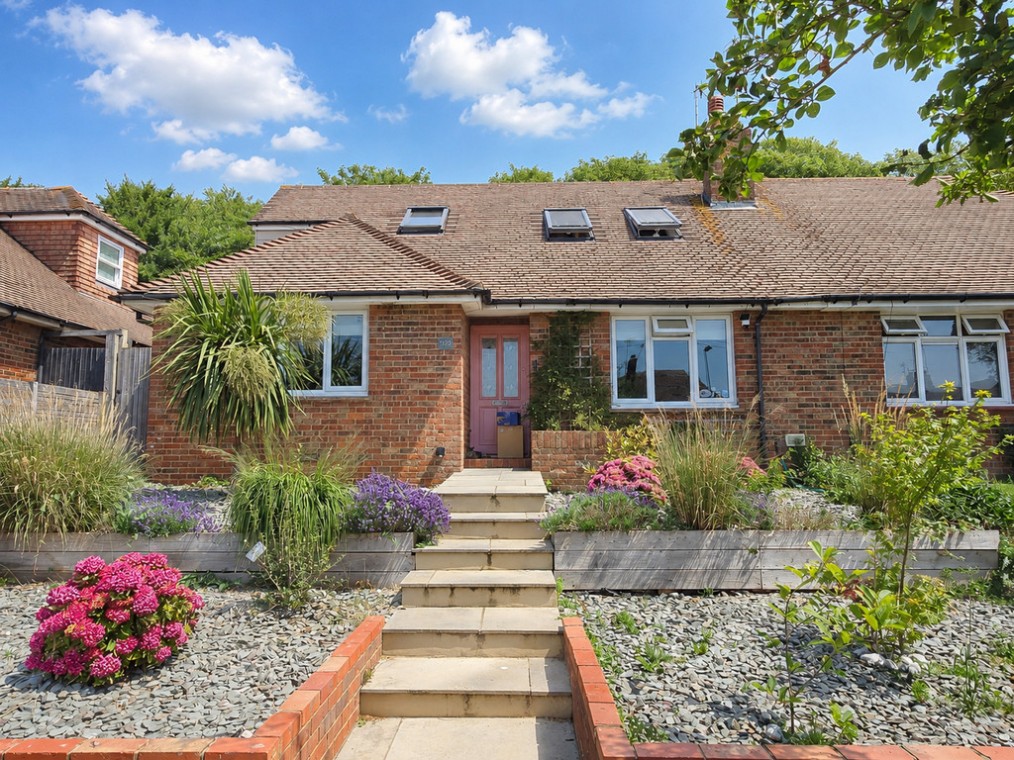Downsway, Southwick