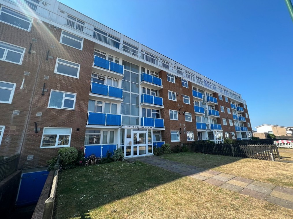 Pacific Court, Riverside