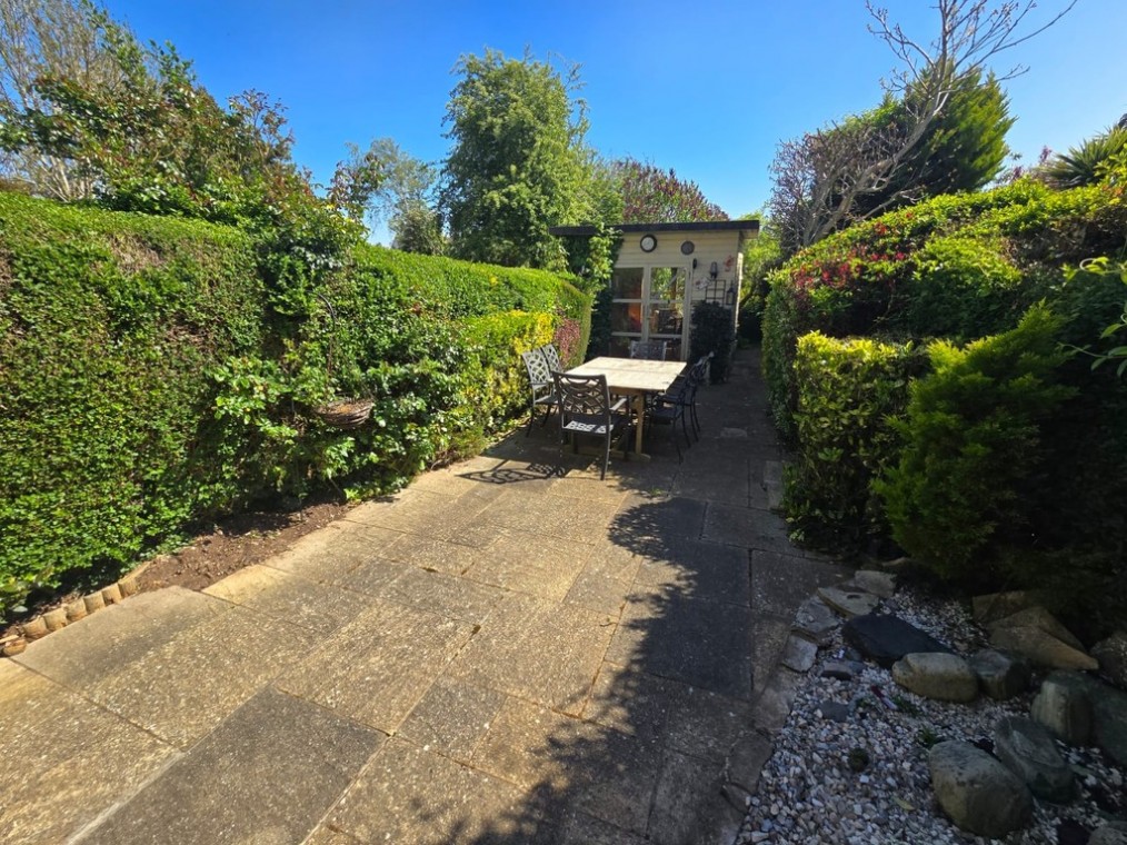 Mile Oak Road, Southwick