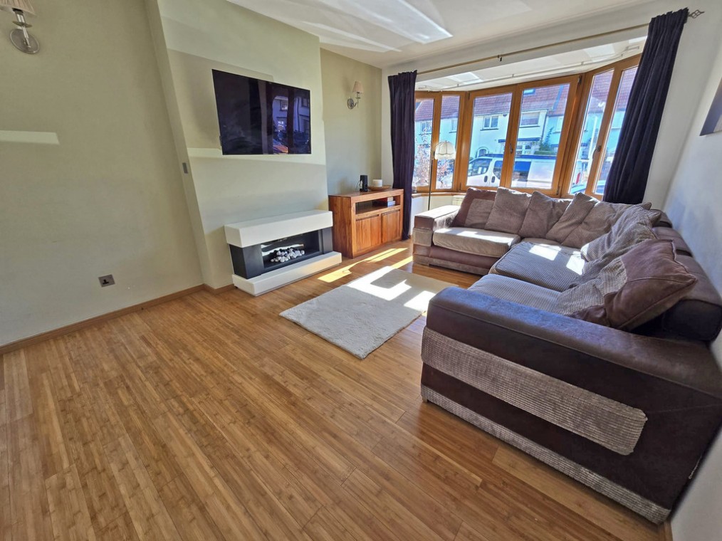 Mile Oak Road, Southwick