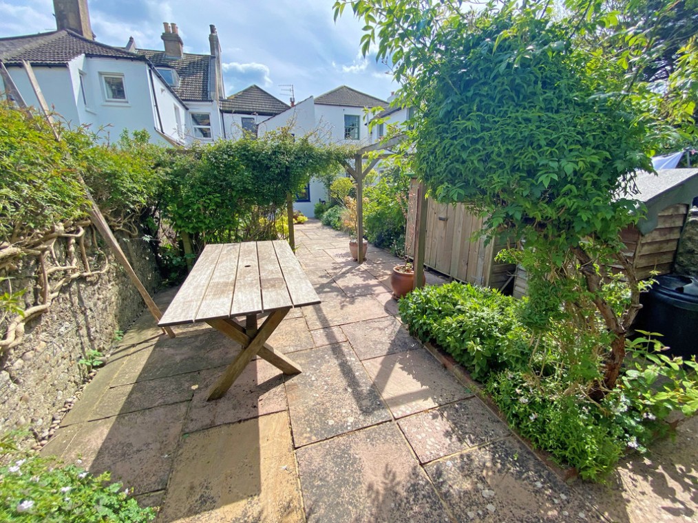 New Road, Shoreham-by-Sea