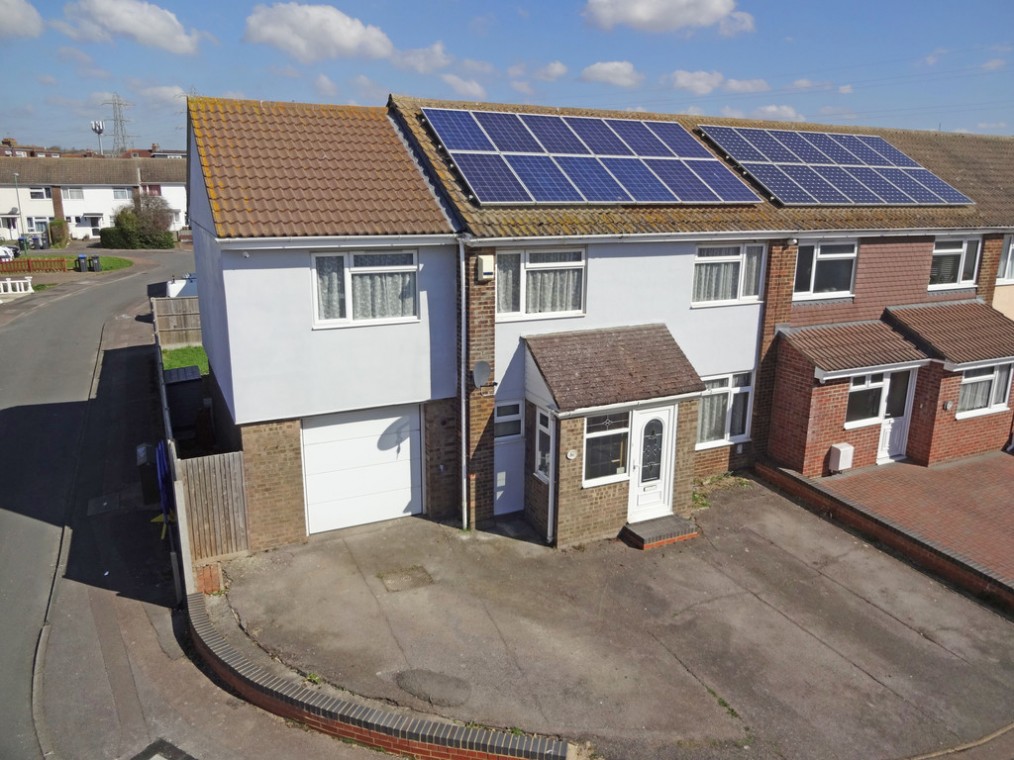 Old Barn Way, Southwick