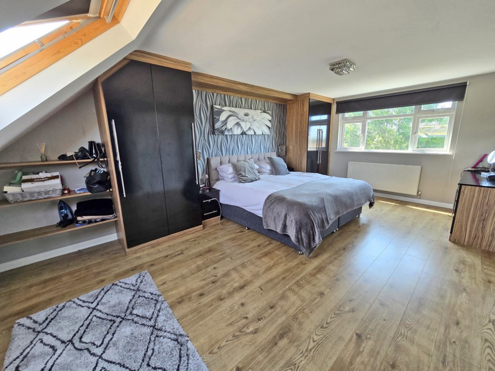 The Crescent, Southwick