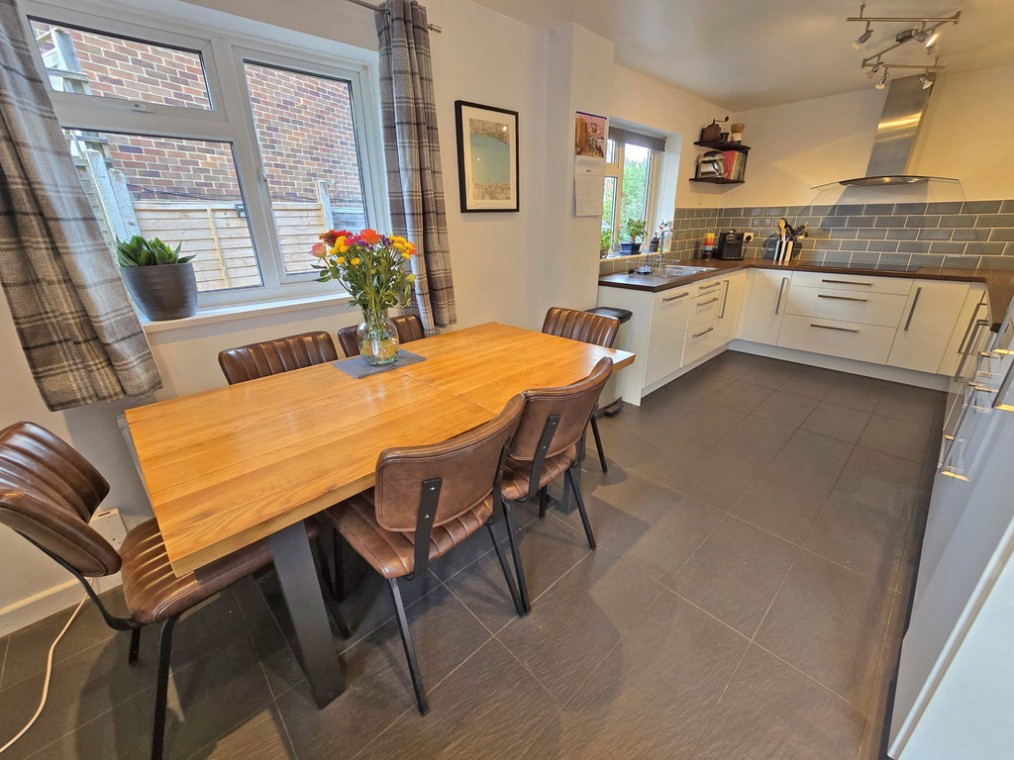 Mile Oak Road, Portslade