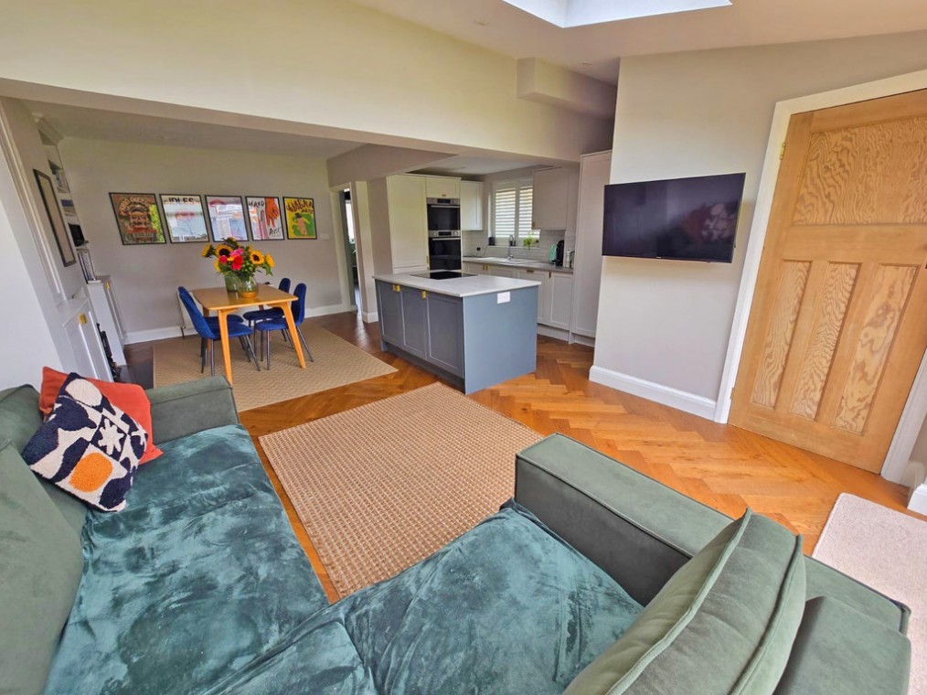 The Gardens, Southwick