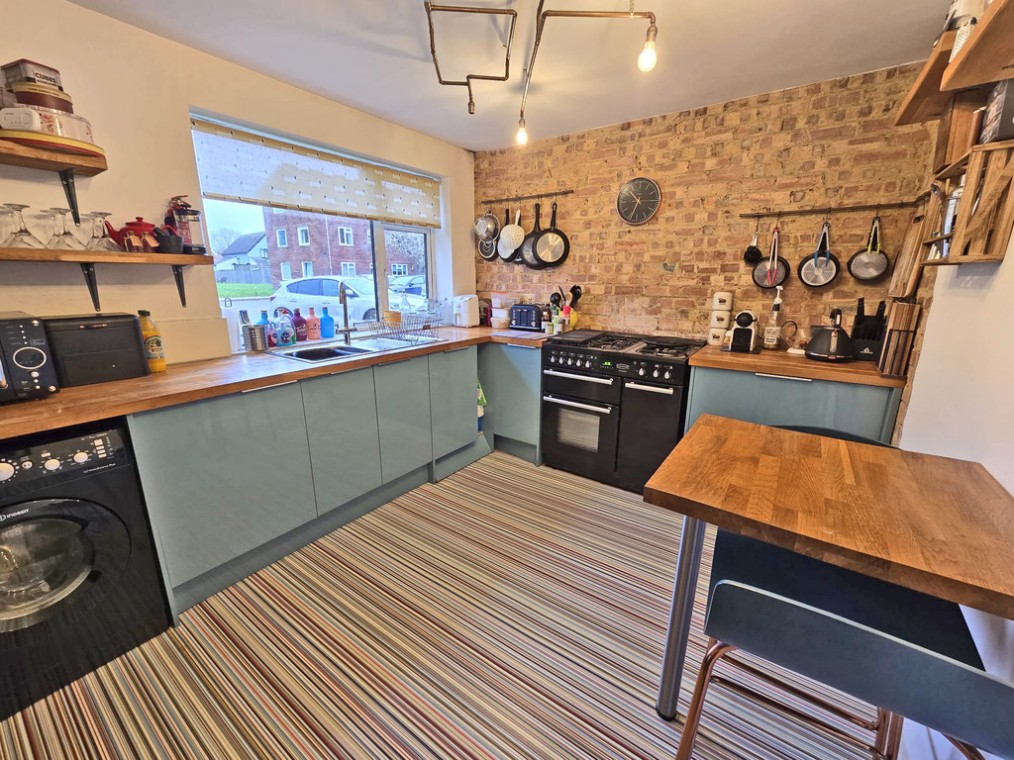 Meadway Court, Southwick