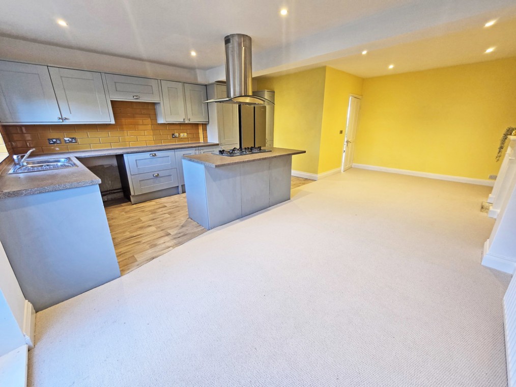 The Gardens, Southwick