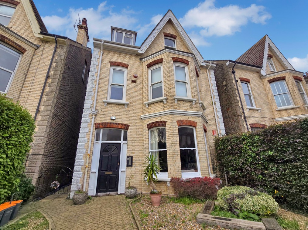 Wilbury Gardens, Hove