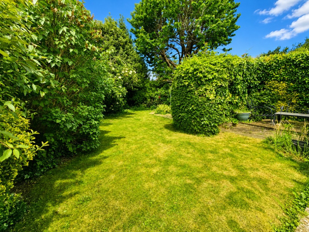 Ravensbourne Avenue, Shoreham-by-Sea