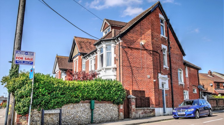 Station Road, Petersfield