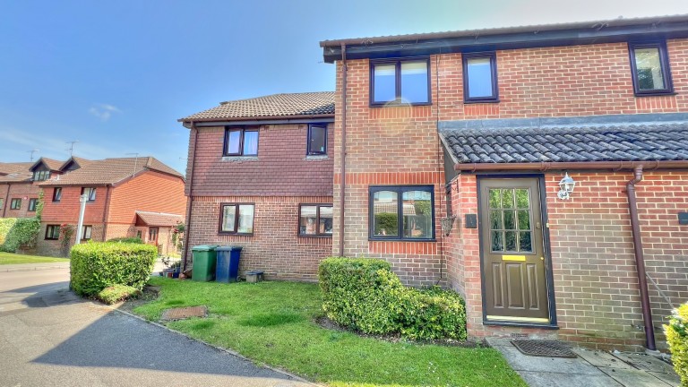 Balmoral Way, Petersfield, Hampshire