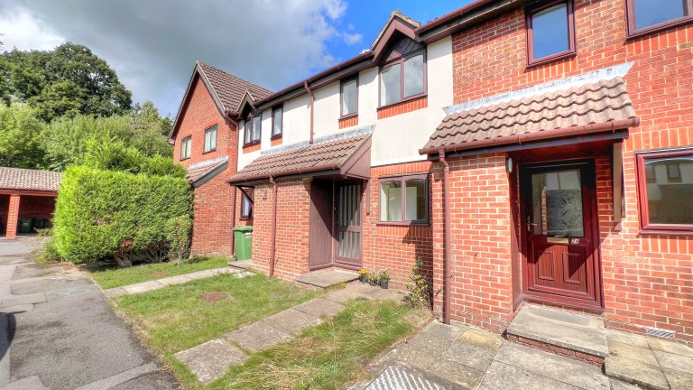Balmoral Way, Petersfield, Hampshire