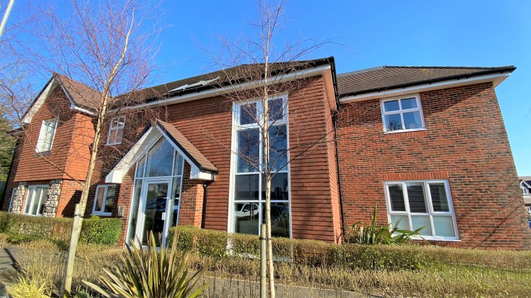 Farnham Road, Liss, Hampshire