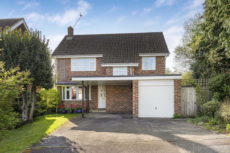 Merryfield Road, Petersfield, Hampshire