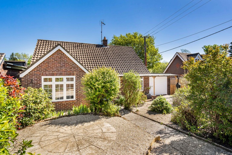 Riverside Close, Liss, Hampshire