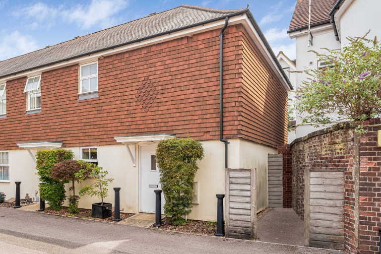 St Peters Road, Petersfield, Hampshire