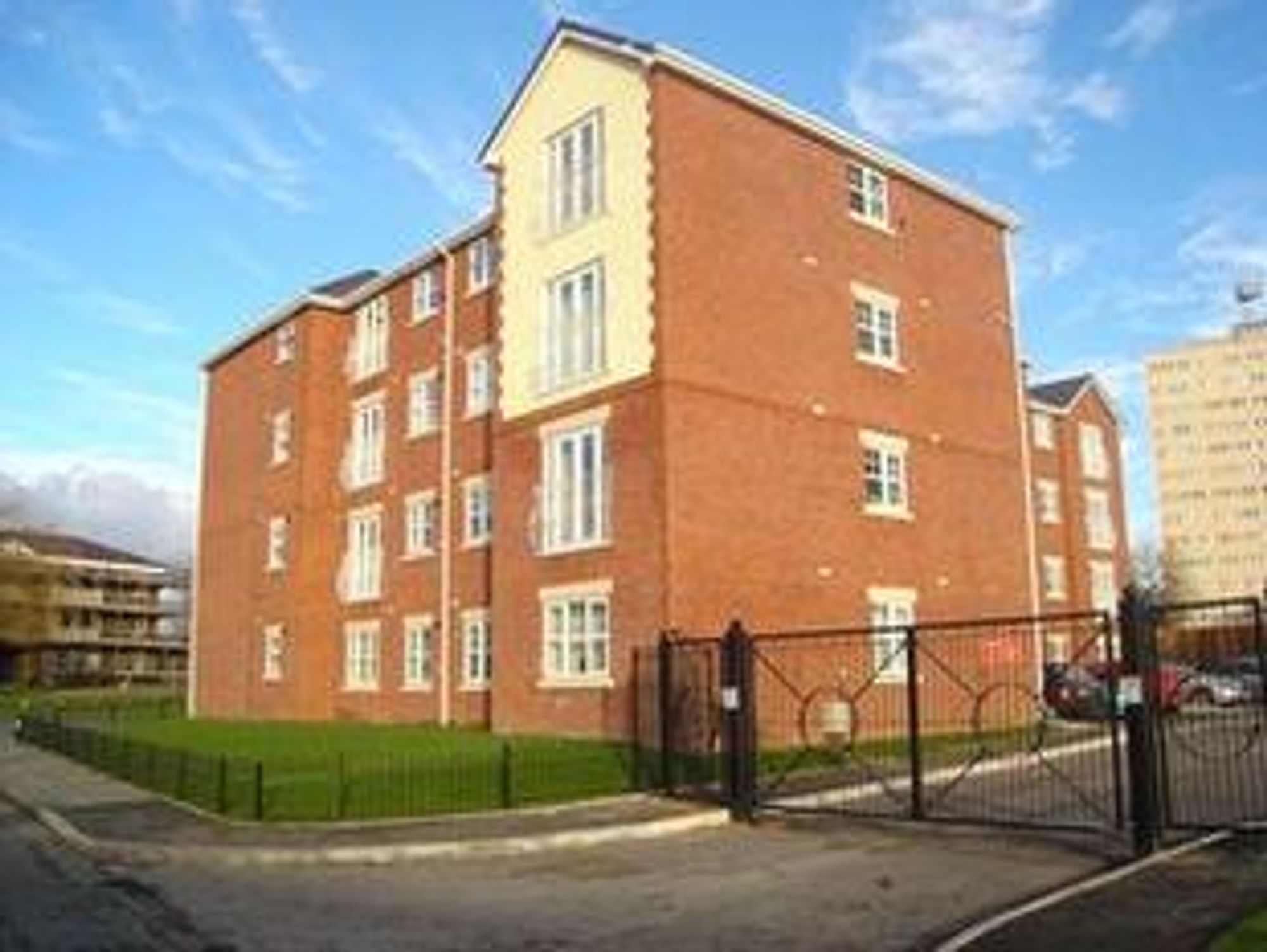 Wordsworth Road, Denton, M34