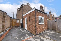 Maidstone Road, Paddock Wood, Tonbridge