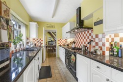 Maidstone Road, Paddock Wood, Tonbridge