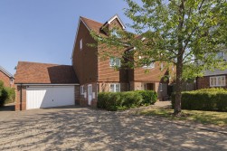 Quindell Place, Kings Hill, ME19 4GQ