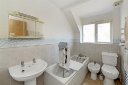 Pett Road, Pett TN35 4EX
