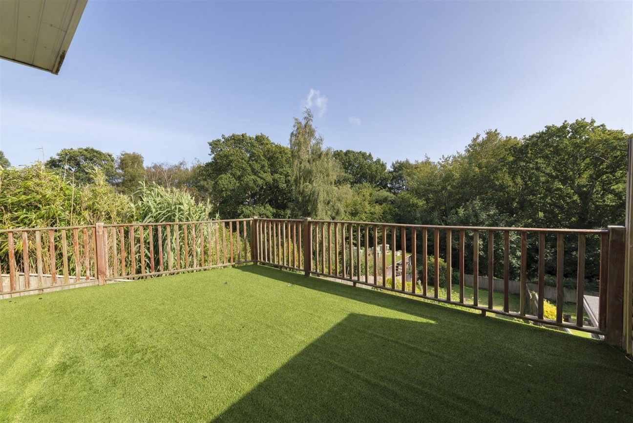 Pett Road, Pett TN35 4EX