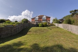 Pett Road, Pett TN35 4EX