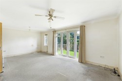 Pett Road, Pett TN35 4EX