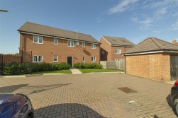 Bloxham Avenue, Paddock Wood