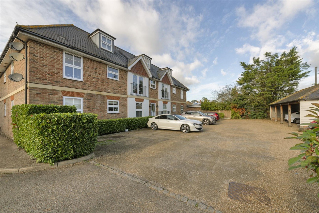 Maidstone Road, Paddock Wood