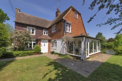 Collier Street, Marden