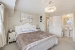 Reeves Court, East Malling, West Malling