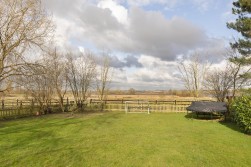 Churn Lane, Horsmonden, Tonbridge