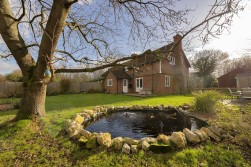 Churn Lane, Horsmonden, Tonbridge