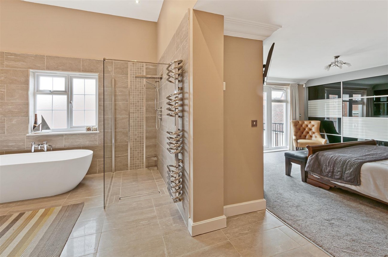 Braeburn Way, Kings Hill, ME19 4EA