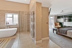 Braeburn Way, Kings Hill, ME19 4EA