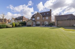 Hayes Walk, Kings Hill, ME19 4HJ