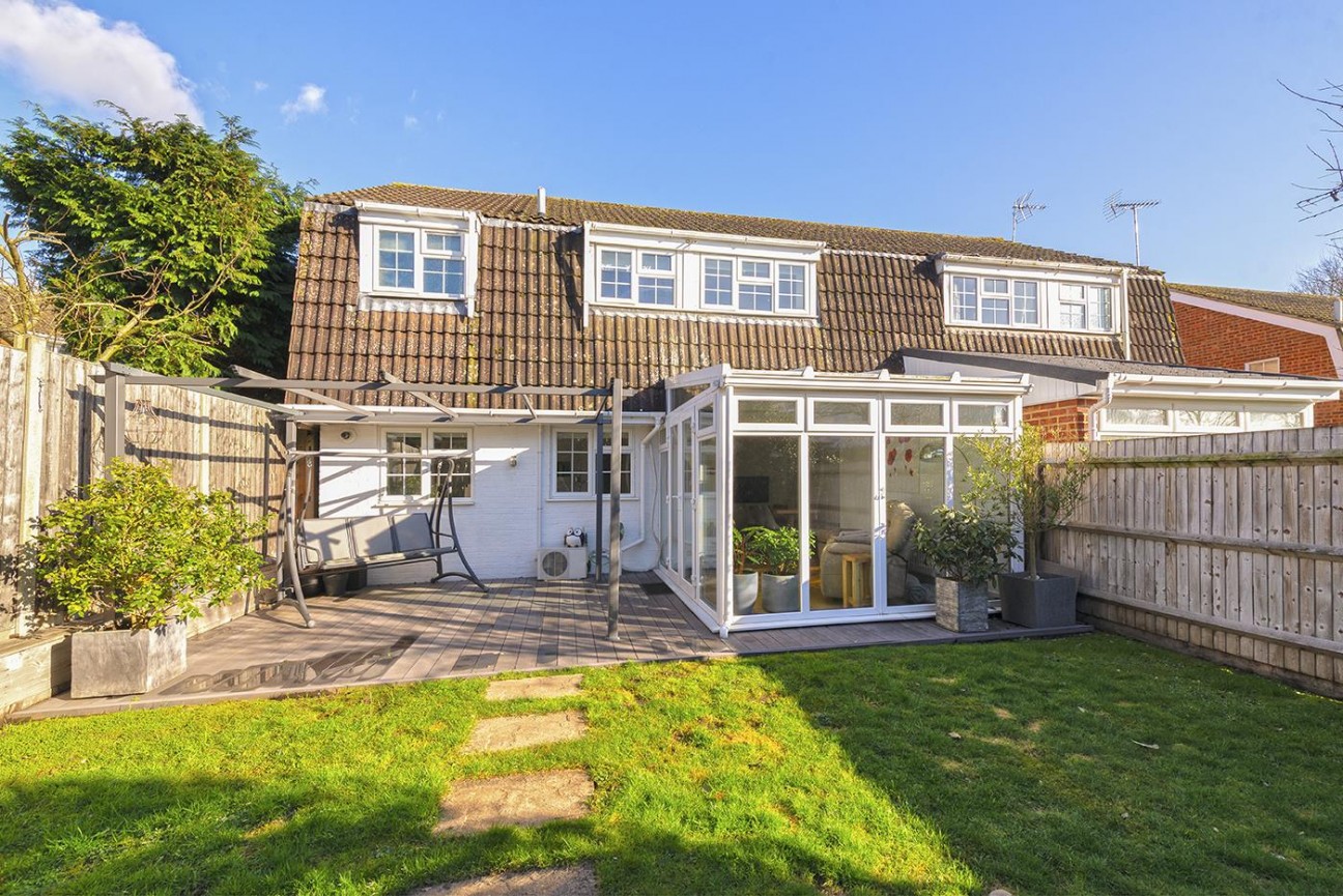 The Brucks, Wateringbury
