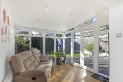 The Brucks, Wateringbury