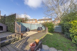 Bishops Close, Nettlestead