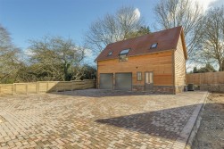 St. Leonards Street, West Malling