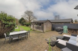 Tonbridge Road, Teston, Maidstone