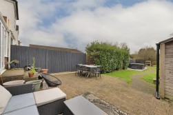 Tonbridge Road, Teston, Maidstone