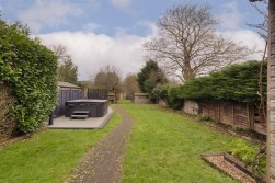 Tonbridge Road, Teston, Maidstone