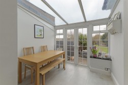 Tonbridge Road, Teston, Maidstone