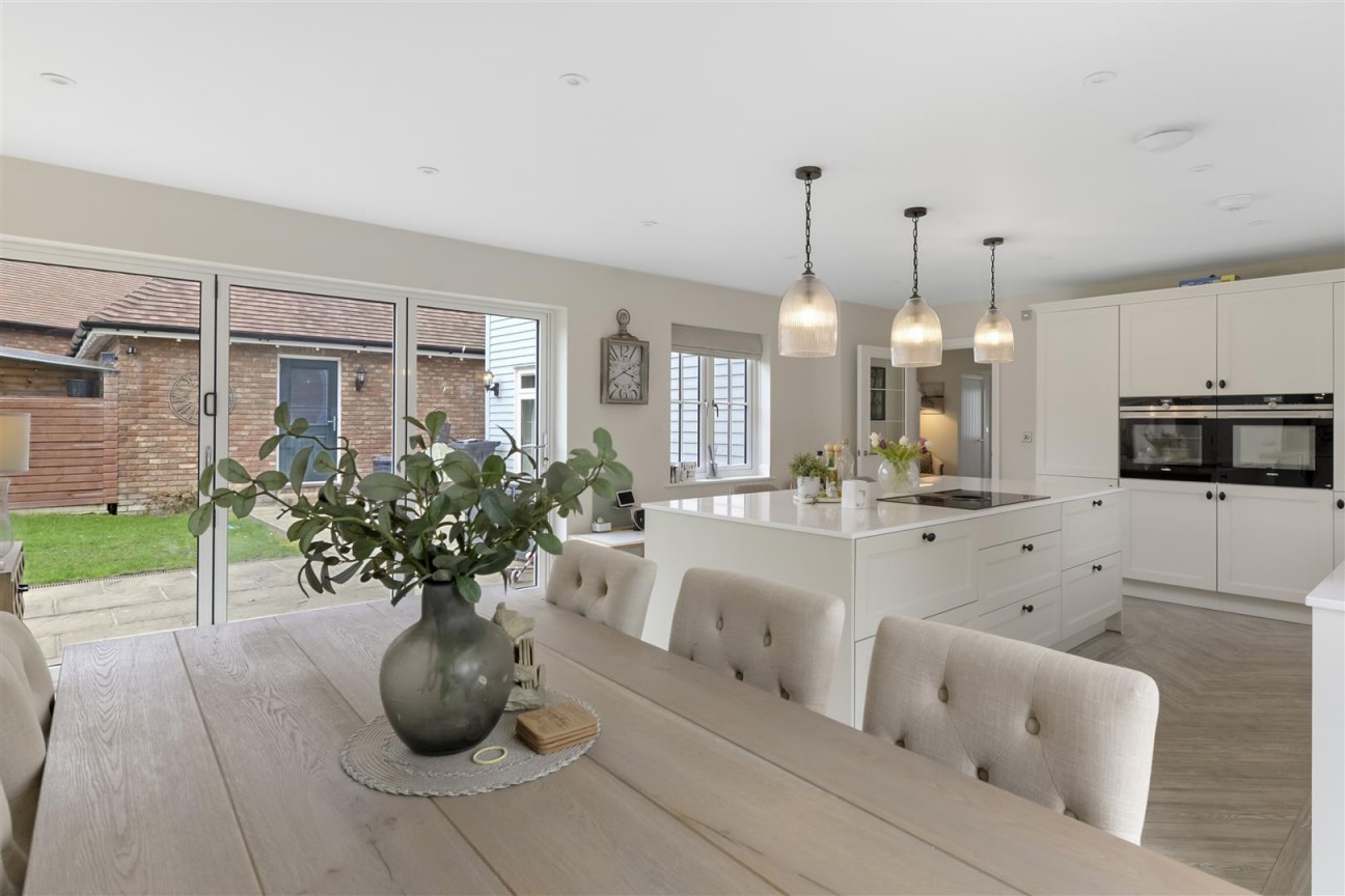 Hawthornden Grove, Yalding