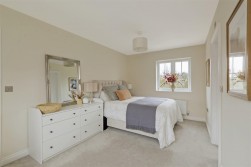 Hawthornden Grove, Yalding