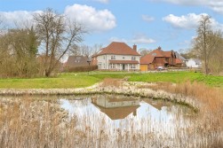 Hawthornden Grove, Yalding