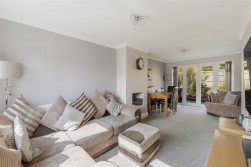 Langdale Rise, Allington